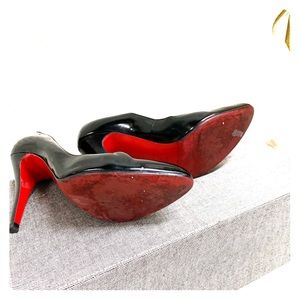 Christian Louboutin Shoes - Christian Loubiton Heals Christian Louboutin Shoes - Christian Loubiton Heals